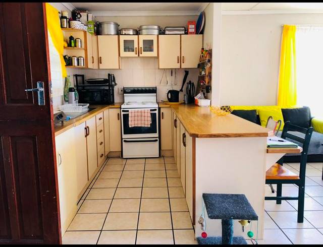 2 BEDROOM HOUSE FOR SALE IN DE KELDERS